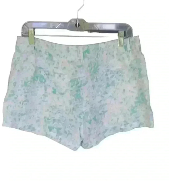 Valerie Bertinelli Turquoise and White Linen Shorts - Picture 4 of 7